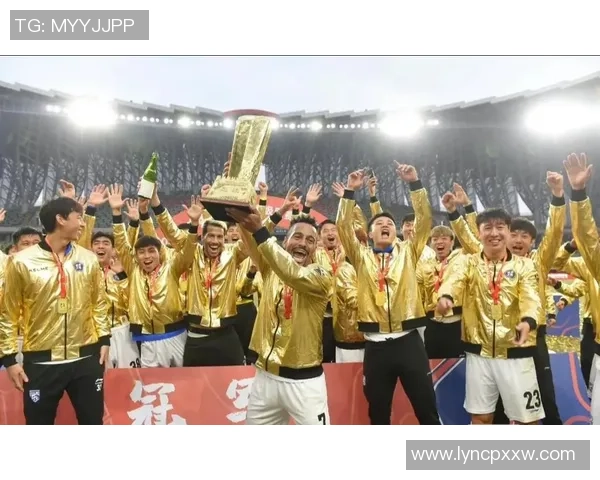 武汉足球队逆袭之路:从默默无闻到冠军赛的辉煌征程